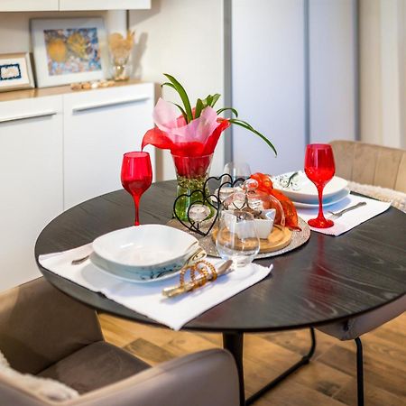 Apartments Stella Mariela 希贝尼克 外观 照片